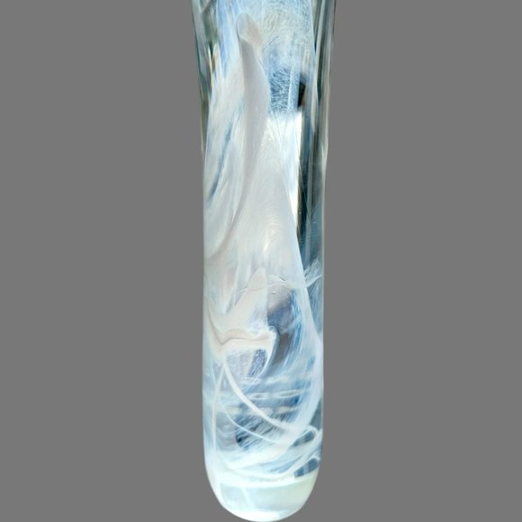 Hand Made Hot Sculpted Art Glass Celebration Figurine by Susan Gottselig - Picture 4 of 12